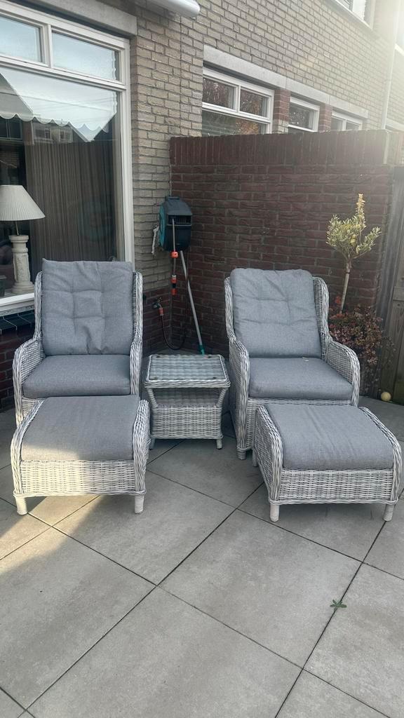 Lounge set met 2 stoelen en tafeltje, Tuin en Terras, Tuinsets en Loungesets, Gebruikt, Loungeset, Wicker, 2 zitplaatsen, Bijzettafel