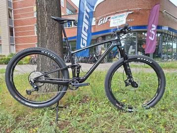Overjarig Giant Anthem Advanced Pro 29 2 van €5399 nu €3699 beschikbaar voor biedingen