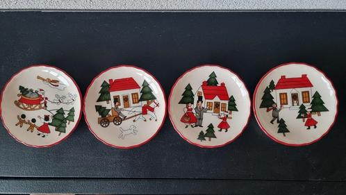 Masons mason christmas village petitfourtjes coasters, Huis en Inrichting, Keuken | Servies, Zo goed als nieuw, Wedgwood, Aardewerk