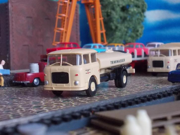 Skoda RTH-AKV DDR Deutsche Rotes Kreuz Rode Kruis Drinkwater, Hobby en Vrije tijd, Modelauto's | 1:87, Nieuw, Ophalen of Verzenden