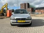 Opel Corsa 1.2 16V Sport | 1e Eigenaar | Historie | Dakraam, Zwart, 850 kg, Origineel Nederlands, Handgeschakeld