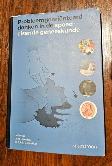 Probleemgeoriënteerd denken spoedeisende geneeskunde beschikbaar voor biedingen