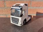 WSI volvo fh 5 globetrotter xl white line 03-2041, Hobby en Vrije tijd, Modelauto's | 1:50, Ophalen of Verzenden, Nieuw, Bus of Vrachtwagen