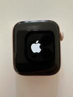 Apple Watch 5 44mm Gold Aluminium+ Anker powerStation, Sieraden, Tassen en Uiterlijk, Smartwatches, Ophalen of Verzenden, Zo goed als nieuw