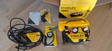 Nieuw: Stanley Compressor 8 bar/5L met Accessoires beschikbaar voor biedingen