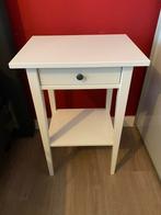 Nachtkastje - Wit (2 stuks), Huis en Inrichting, Ophalen, 55 tot 70 cm, Zo goed als nieuw, 45 tot 65 cm