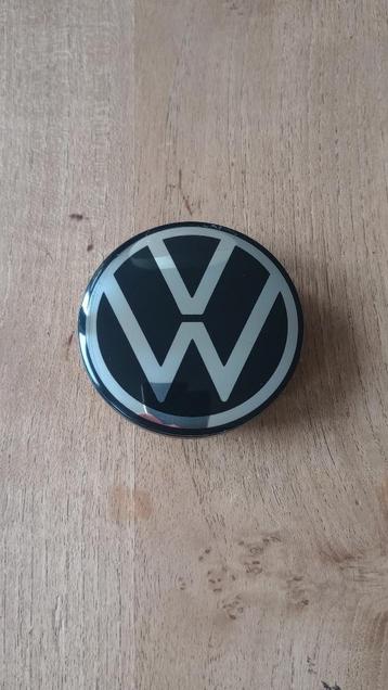 Naafkappen diameter 65mm met het nieuwe Volkswagen logo! beschikbaar voor biedingen