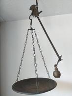 Oude weegschaal, Ophalen