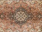 Vintage Perzisch wol Persopolis vloerkleed Orange 210x301cm, Huis en Inrichting, Stoffering | Tapijten en Kleden, Persian Perzisch vintage oosters hype