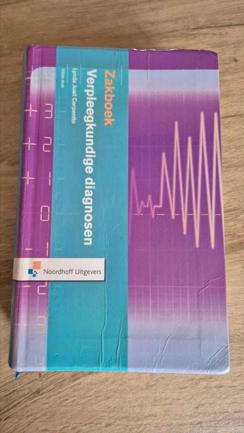 Zakboek verpleegkundige diagnosen, Boeken, Wetenschap, Zo goed als nieuw, Ophalen of Verzenden