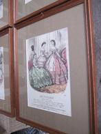 Set van 4 ingelijste oude modegravures, 37x30cm, Minder dan 50 cm, Ophalen of Verzenden, Zo goed als nieuw, Schilderij