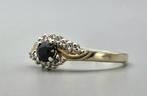 Gouden Vintage ring met saffier en diamanten. 2025/702, 18 tot 19, Blauw, ., Ophalen of Verzenden