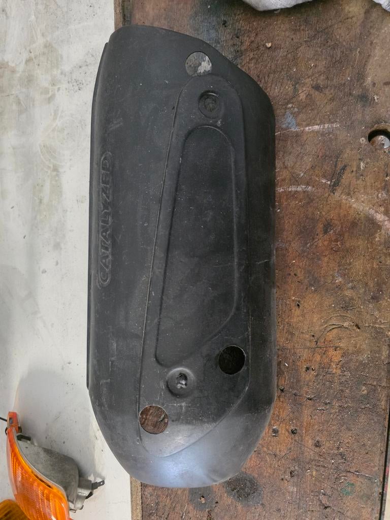 Uitlaat hitteschild 125/180cc, Motoren, Tuning en Styling, Ophalen of Verzenden