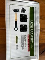 Luxe Raamset - Scharnieren en hendel (2 sets beschikbaar), Doe-het-zelf en Verbouw, Deuren en Horren, Minder dan 80 cm, Overige typen