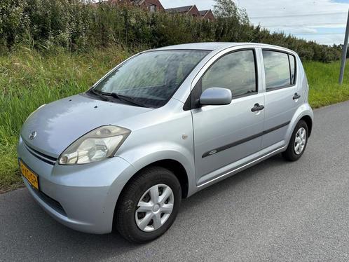 Daihatsu Sirion 2 1.0-12V Trend nette auto weinig kilometers, Auto's, Daihatsu, Bedrijf, Te koop, Sirion, ABS, Airbags, Centrale vergrendeling