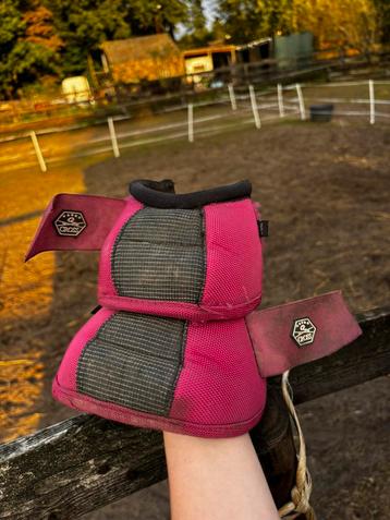 Qhp cros springschoenen beschikbaar voor biedingen