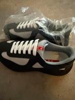 Prada Gympen Maat 41 - Zo goed als nieuw!, Ophalen of Verzenden, Zo goed als nieuw, Sneakers of Gympen