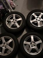 Renault Captur Dacia Jogger Sandero winterbanden 205/60/16, Auto-onderdelen, Banden en Velgen, 16 inch, Banden en Velgen, 205 mm