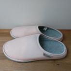 Roze dames sloffen / pantoffels maat 41 zgan Livera, Ophalen of Verzenden, Zo goed als nieuw, Roze, Pantoffels of Sloffen
