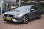 Volvo V60 2.0 T6 Twin Engine AWD Momentum Pro | Navigatie |, Gebruikt, Euro 6, 4 cilinders, Leder en Stof