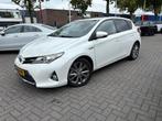 Toyota Auris Touring Sports 1.8 Hybrid Aspiration, 1380 kg, Gebruikt, Zwart, 4 cilinders