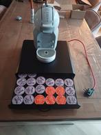 Krups Dolce Gusto Mini Me + Capsulehouder + Capsules, Witgoed en Apparatuur, Ophalen