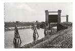 Heerewaarden, Schutsluis st. Andries., Verzamelen, Ansichtkaarten | Nederland, Ophalen of Verzenden, Ongelopen, Gelderland