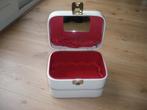 leuke witte make up/sieraden beauty case spiegeltje/sleutelt, Ophalen of Verzenden, Zo goed als nieuw