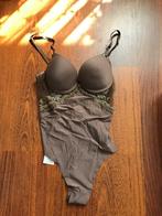 Nieuw - Millesia stijlvolle taupe stringbody naadloos - S, Millesia, Ophalen of Verzenden, Bruin, Body of Korset