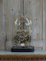 Vierkanten stolp met inhoud, Ophalen