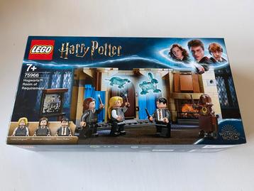 Lego / 75966 / Hogwarts Room Of Requirement / Sealed beschikbaar voor biedingen