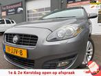 Fiat Croma 2.2 16V Corporate Premium in automaat met trekhaa, Auto's, Fiat, Stof, Gebruikt, Zwart, 4 cilinders