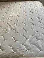 Nette matras topper 180x 200cm gratis, Huis en Inrichting, Slaapkamer | Matrassen en Bedbodems, Ophalen, Zo goed als nieuw, Tweepersoons