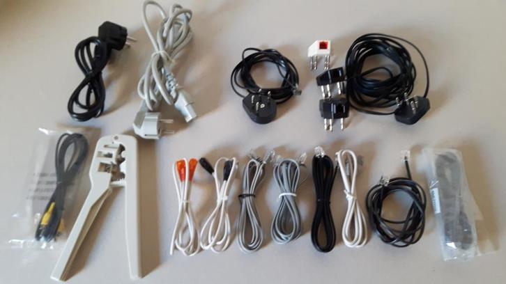 Diverse Telefoon en PC kabels enz., Telecommunicatie, Overige Telecommunicatie, Zo goed als nieuw, Ophalen of Verzenden