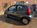 Mooie Peugeot 107 te koop, Auto's, Particulier, 3 cilinders, Elektrische ramen, 780 kg