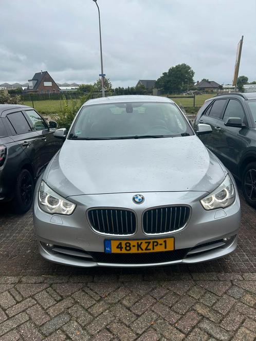 BMW 5-Serie GT 3.0 530D AUT 2010 Grijs, Auto's, BMW, Particulier, 5-Serie GT, 4x4, ABS, Achteruitrijcamera, Adaptieve lichten