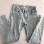 Dames lichtblauwe spijkerbroek L30/W31, Blauw, Ophalen of Verzenden, W30 - W32 (confectie 38/40), Gedragen