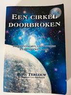 Een cirkel doorbroken, Gelezen, Ophalen of Verzenden, Thea Terlouw, Spiritualiteit algemeen