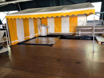 Partytent, zadeldak constructie Tent. beschikbaar voor biedingen