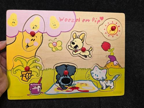 Houten knopjes puzzel Woezel en Pip, Kinderen en Baby's, Speelgoed | Kinderpuzzels, Zo goed als nieuw, Ophalen of Verzenden