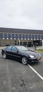 Mercedes-Benz C-Klasse 2.5 C230 Sedan 2006 Zwart AMG Sport, Auto's, Voorwielaandrijving, Euro 5, Zwart, 2497 cc