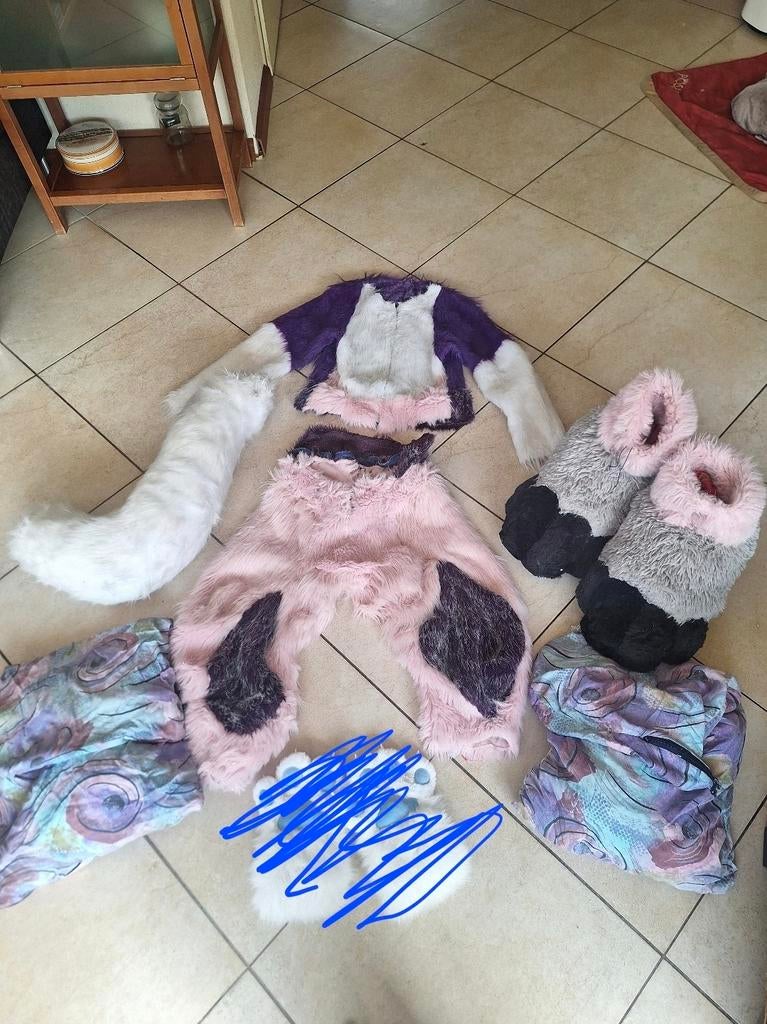 2 in 1 Fursuit Body, Maat 38/40 (M), Custom Made, Ophalen of Verzenden, Overige thema's