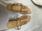 Sandalen beige/pastel oranje leder, maat 37, paco herrero., Kleding | Dames, Schoenen, Ophalen, PACO HERERRO, Beige, Sandalen of Muiltjes