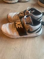 Nike nike’s schoenen sportschoenen 35 36, Ophalen of Verzenden, Gebruikt, Jongen of Meisje, Sportschoenen