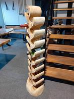 groot wijnrek suar hout 150 cm hoog. uit 1 stuk gesneden, Huis en Inrichting, Woonaccessoires | Wijnrekken, Industrieel suar interieur