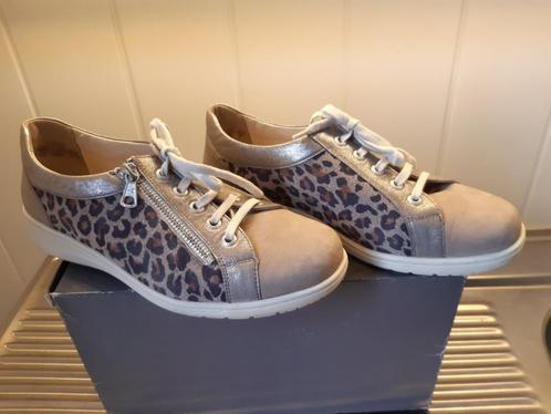 1 X SNEACKERS (SOLIDUS ) 2 X OPEN (DUREA / ECCO), Kleding | Dames, Schoenen, Ophalen of Verzenden