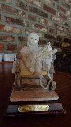 Beeldje Meisje met pop op schommelstoel, Ophalen, Zo goed als nieuw, Mens