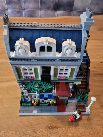 LEGO Creator Expert 10243 Parisian Restaurant beschikbaar voor biedingen