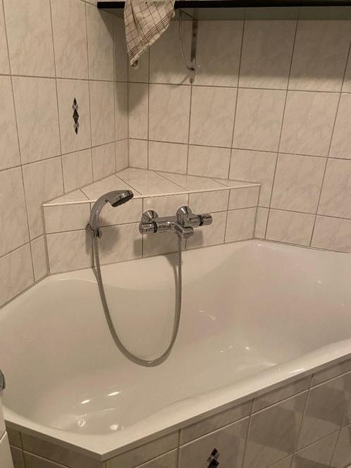 VILLEROY EN BOCH QUARYL HOEKLIGBAD 175X80 CM, Huis en Inrichting, Badkamer | Complete badkamers, Zo goed als nieuw, Ophalen