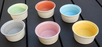 Villeroy en Boch Luxemburg 6 ovenschaaltjes  nr 3 pastel beschikbaar voor biedingen